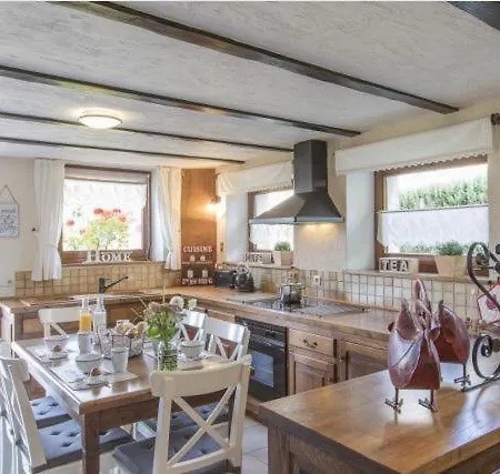 Holiday home Au Four *