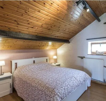 Au Four Дом отдыха Bras-Haut